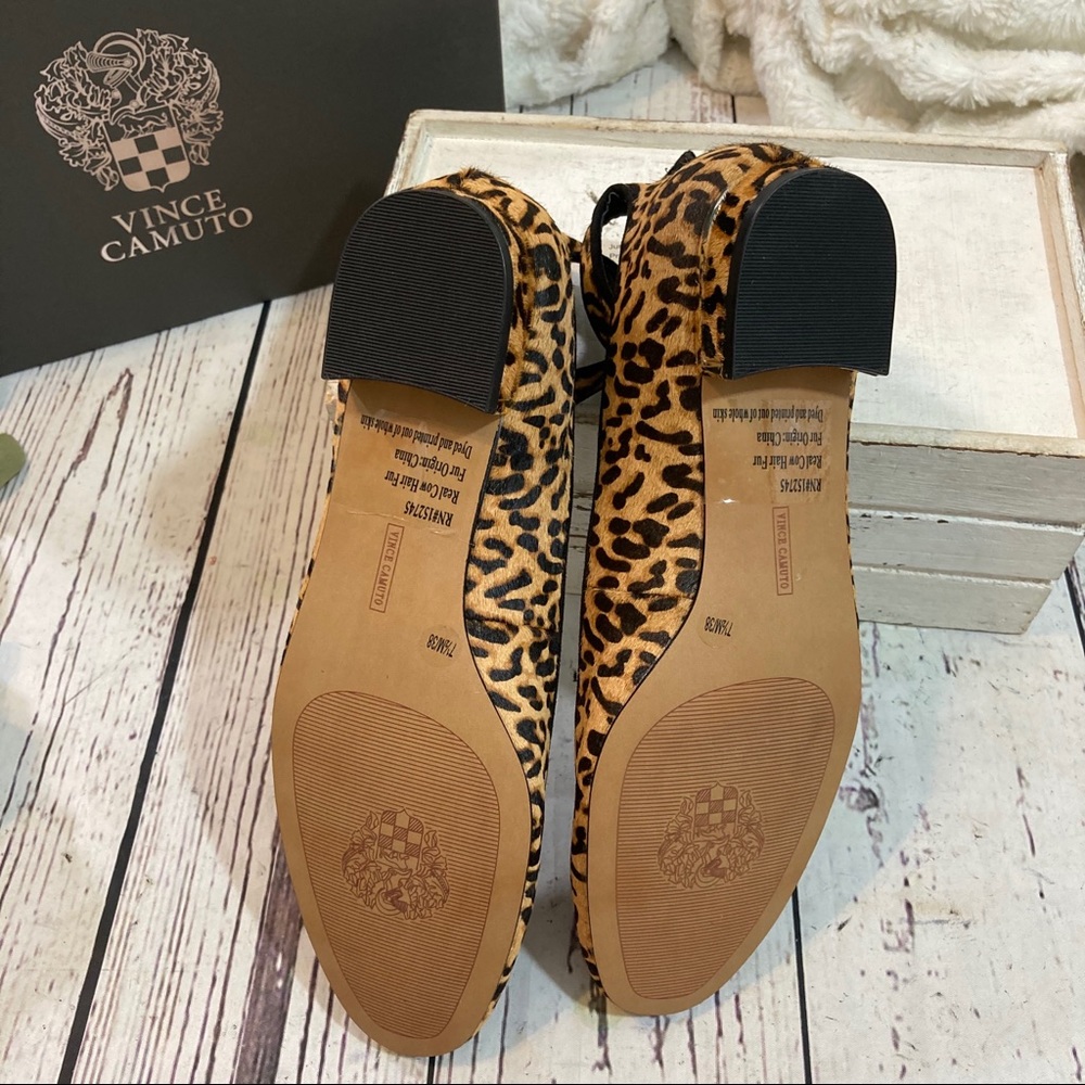 Vince Camuto atterra ballerina fur flats NEW - Picture 8 of 8